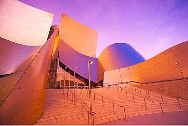 《奇异人生：双重曝光》“能力揭示”预告片